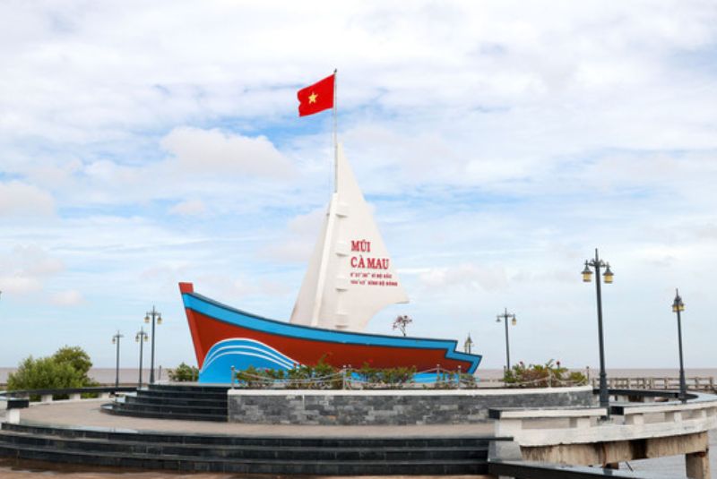 HÀ NỘI - CẦN THƠ - SÓC TRĂNG - BẠC LIÊU CÀ MAU - ĐẤT MŨI - TIỀN GIANG - BẾN TRE - TÂY NINH - SÀI GÒN 5N4D BAY VNA