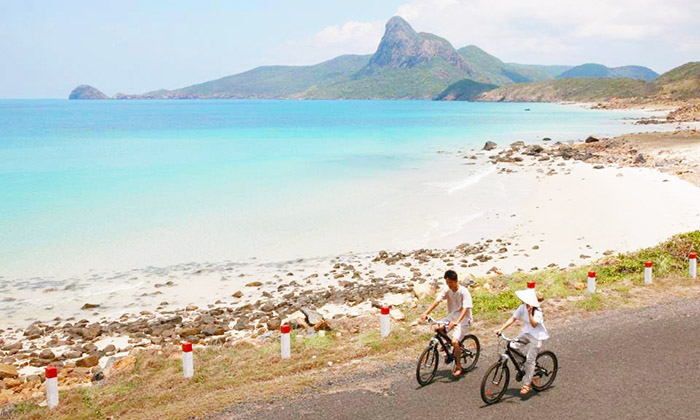 Di Chuyển Tại Côn Đảo