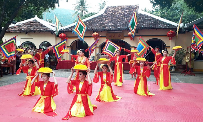 Miếu Bà Phi Yến