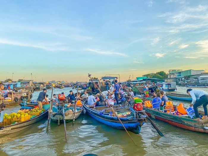 Chợ nổi Cái Răng