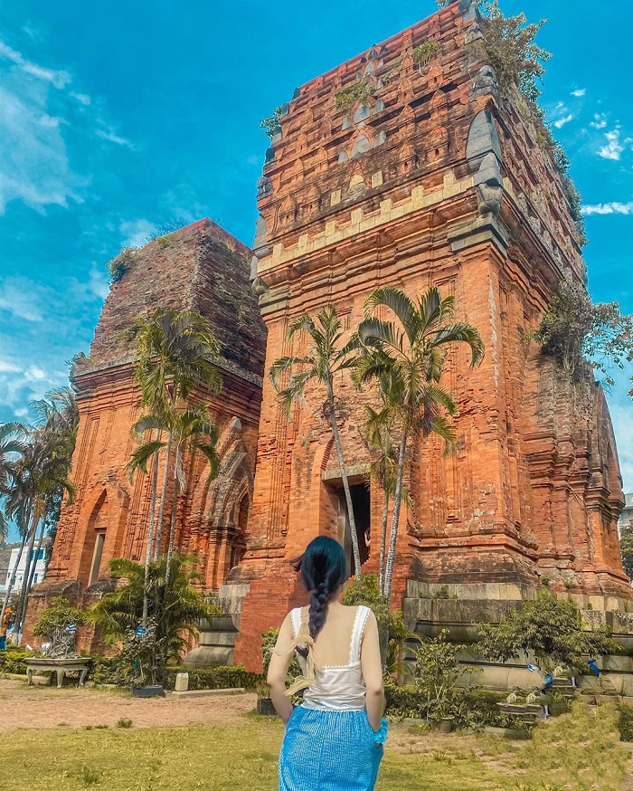 Tháp Đôi