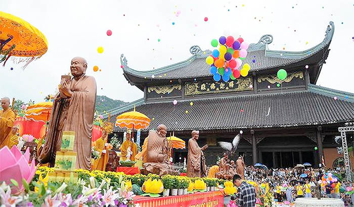 Lễ Hội Chùa Bái Đính