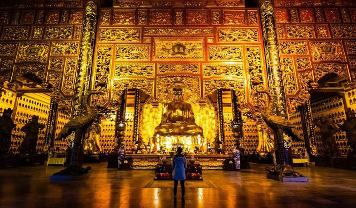 Tượng Phật Dát Vàng Chùa Bái Đính