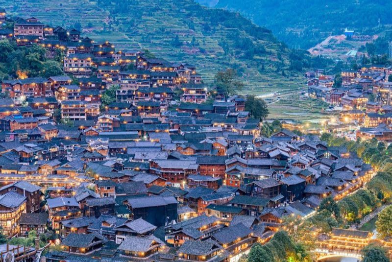 QUÝ DƯƠNG – THANH NHAM CỔ TRẤN TRẤN VIỄN CỔ THÀNH - TÂY GIANG THIÊN HỘ MIÊU TRẠI