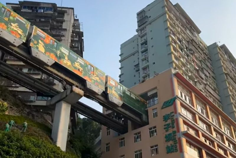 TRÙNG KHÁNH – TỪ KHÍ KHẨU – LÃO QUÂN ĐỘNG HỒNG NHAI ĐỘNG – GA TÀU LÝ TỬ BÁ 5N4D BAY WEST AIR